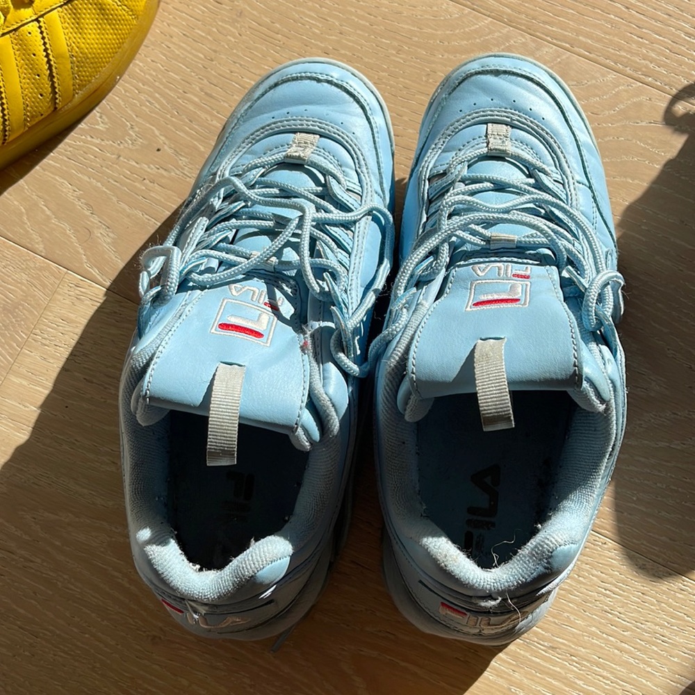 Blue fila